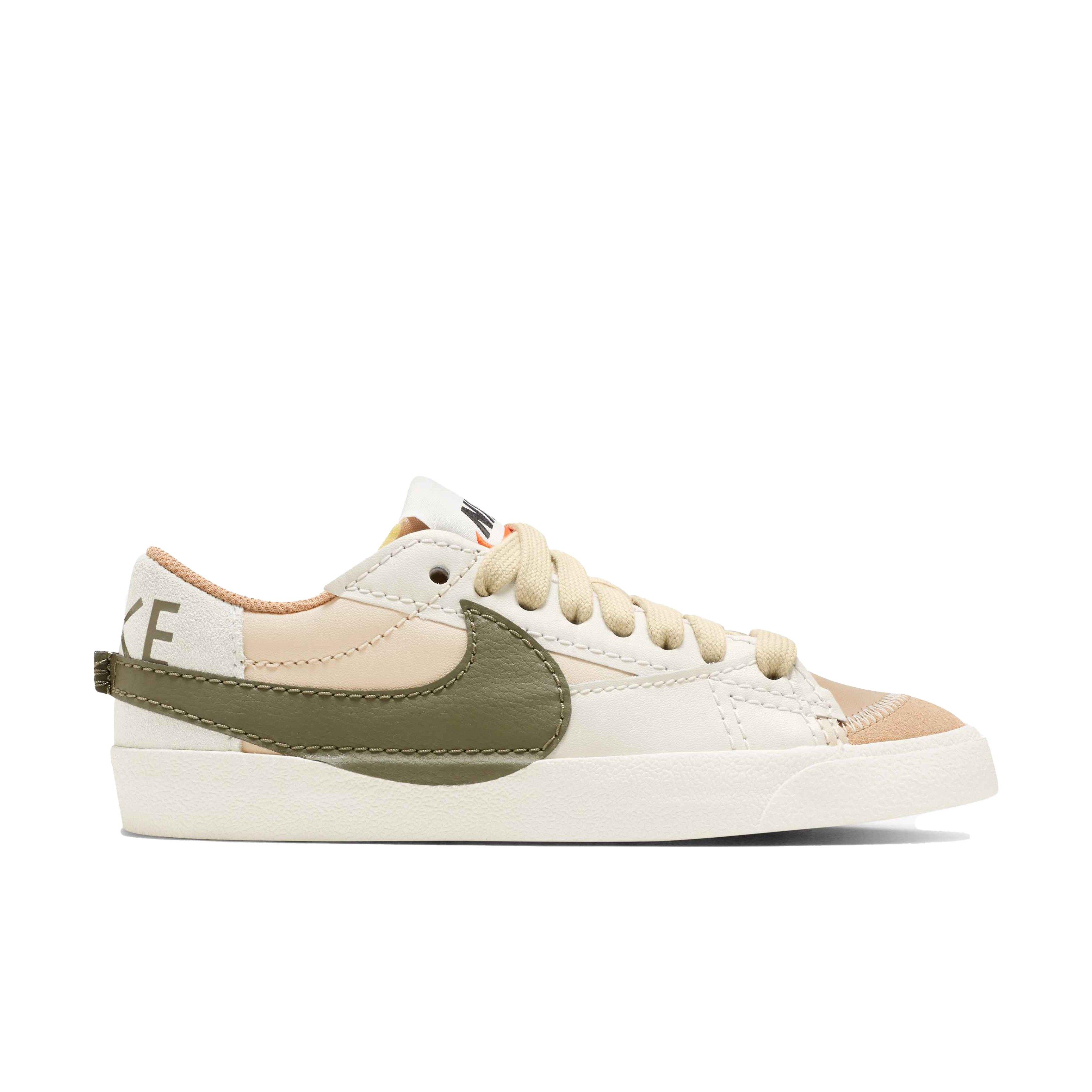 Nike womens low on sale blazer